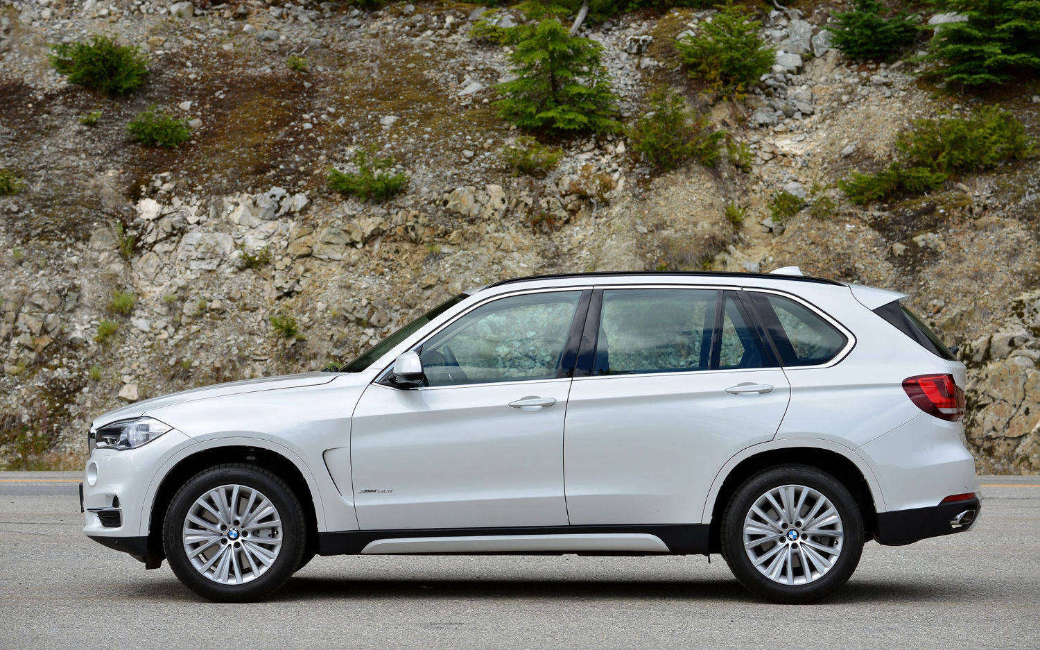BMW X5 Hybrid 2017 SUV Drive